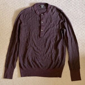 BANANA REPUBLIC plum merino wool slub henley sweater, Large.
